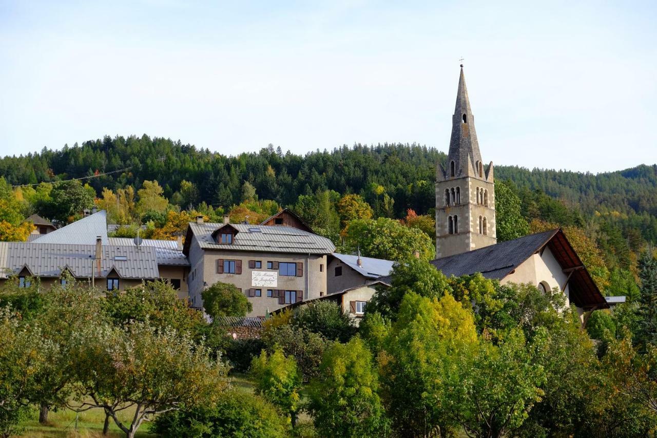 La Maison De Josephine Risoul Eksteriør bilde